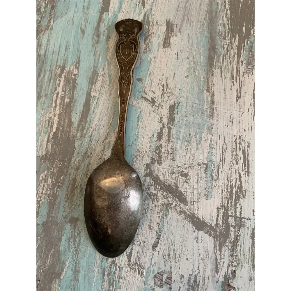 Wm Rogers International Silver Silverplate State Seals Spoon D.C.6